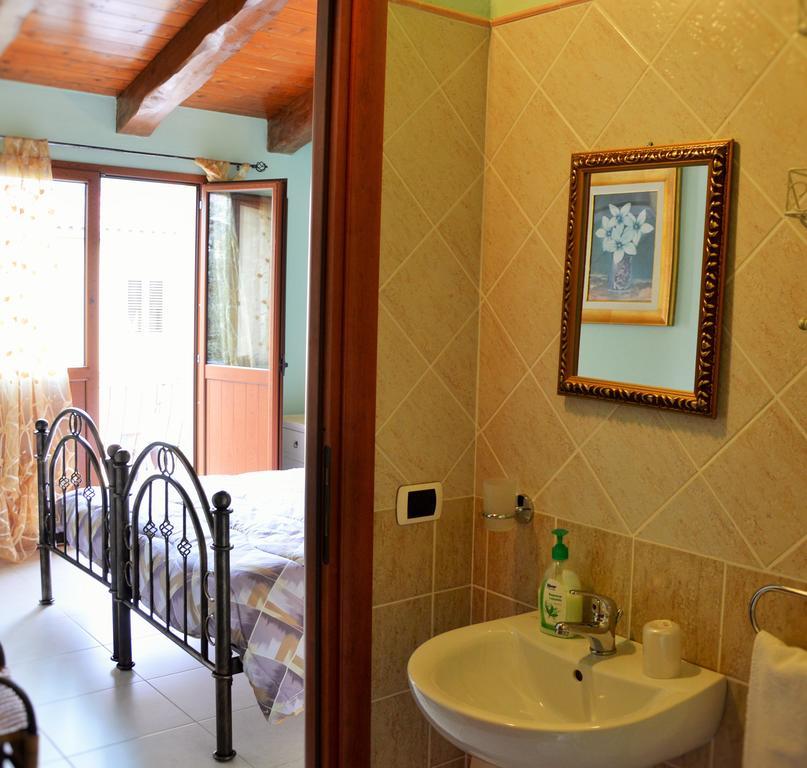 La Capinera Hotell San Vito  Exteriör bild