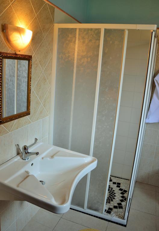 La Capinera Hotell San Vito  Exteriör bild